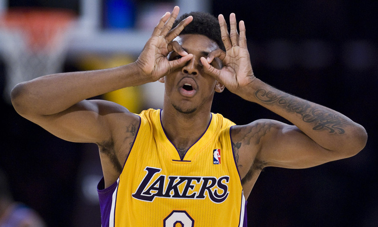 最经典庆祝动作:mj挥拳ai聆听 大叔摇手指