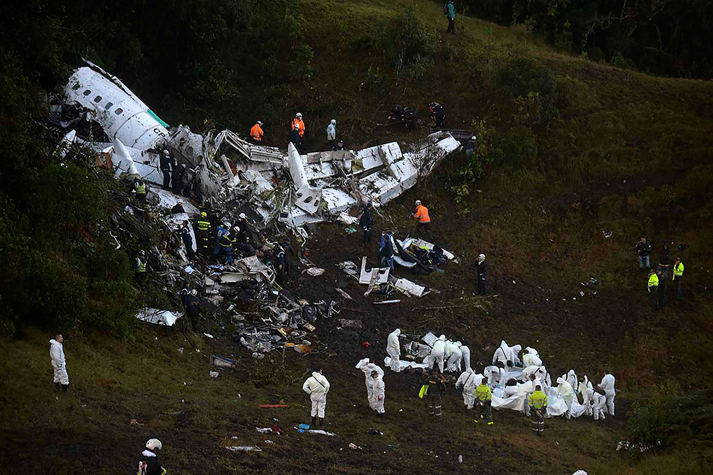 航空事故遇难者图片