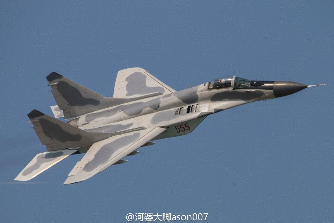朝鲜米格29战斗机涂装酷似f22