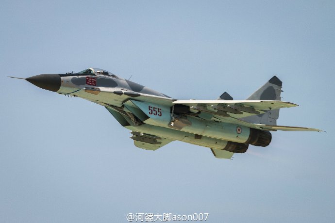 朝鲜米格29战斗机涂装酷似f22