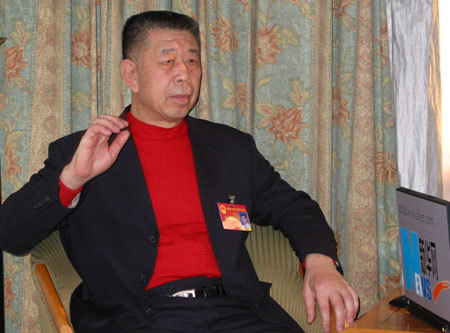 河北燕郊首富之孙驾宾利撞面包车身亡