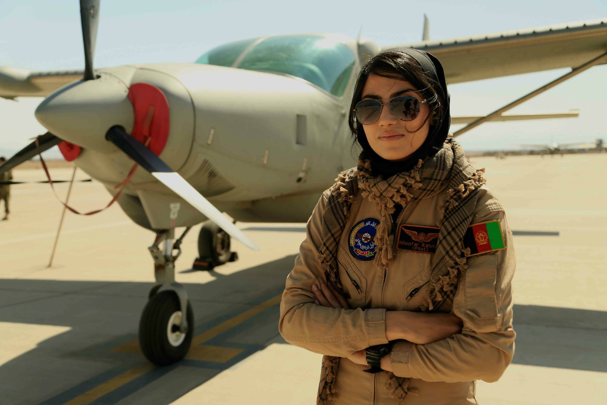 阿富汗首位女飞行员要政治避难