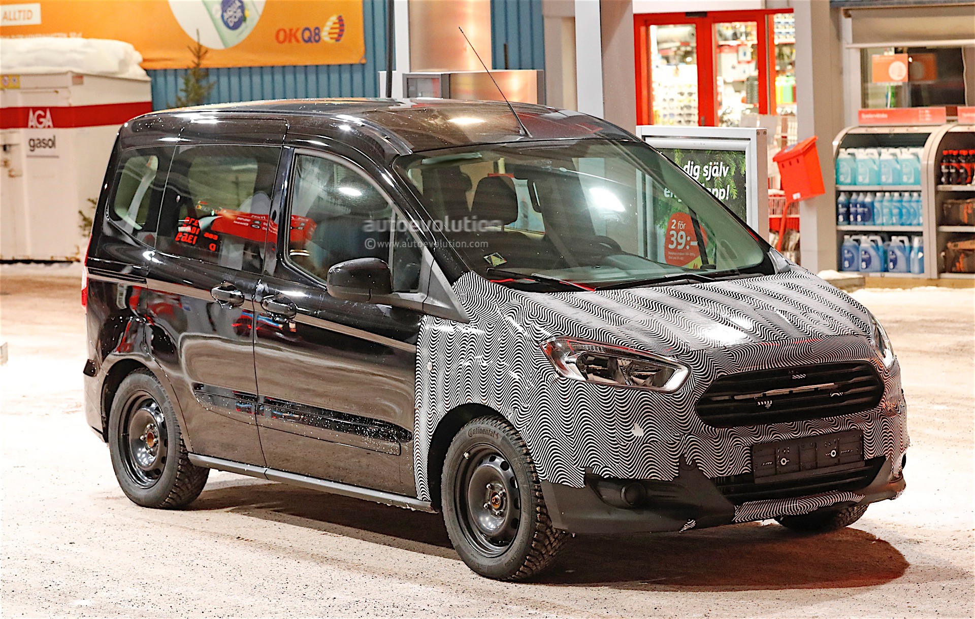 2018款福特途睿欧courier谍照曝光 配置优化