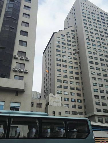 江苏太仓副市长朱万里元旦坠亡亲属称其身体不好