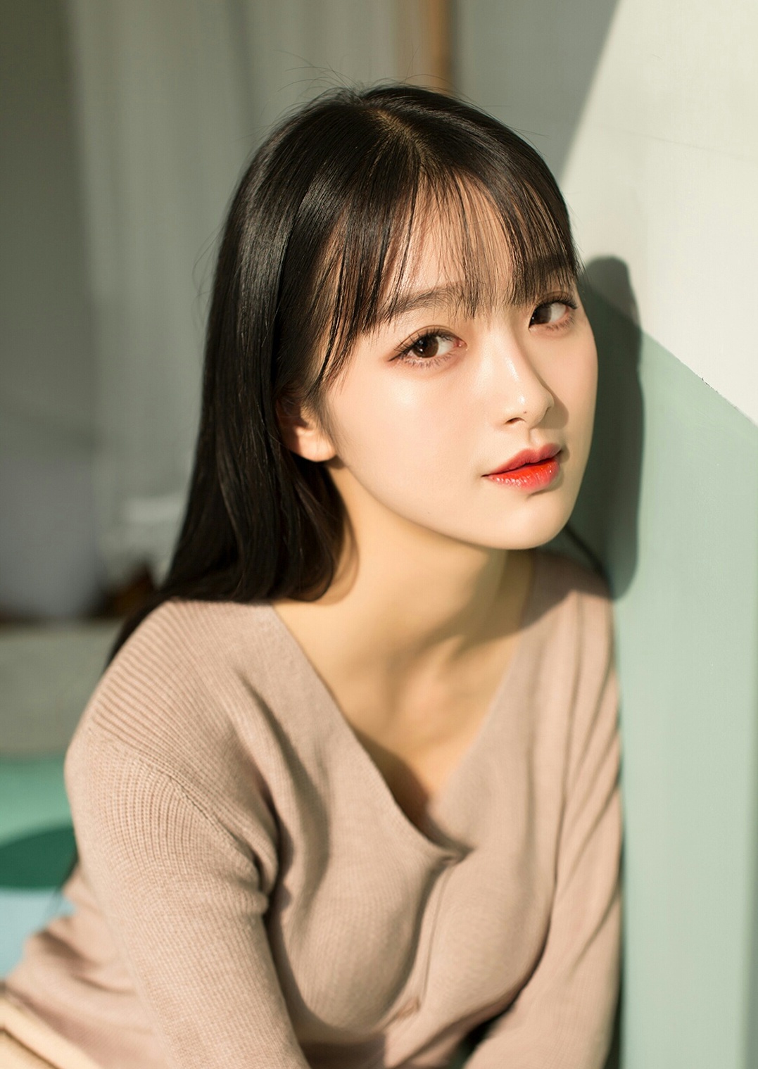 理工大学校花气质写真网友赞其热情坦率白羊女