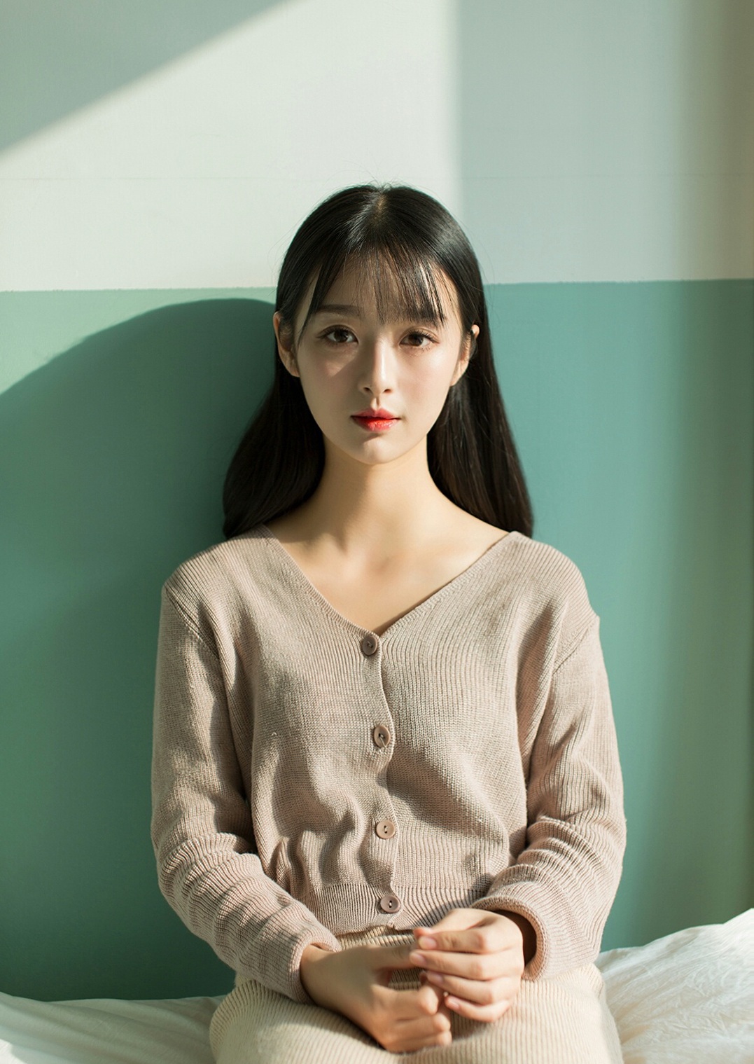 理工大学校花气质写真 网友赞其热情坦率"白羊女