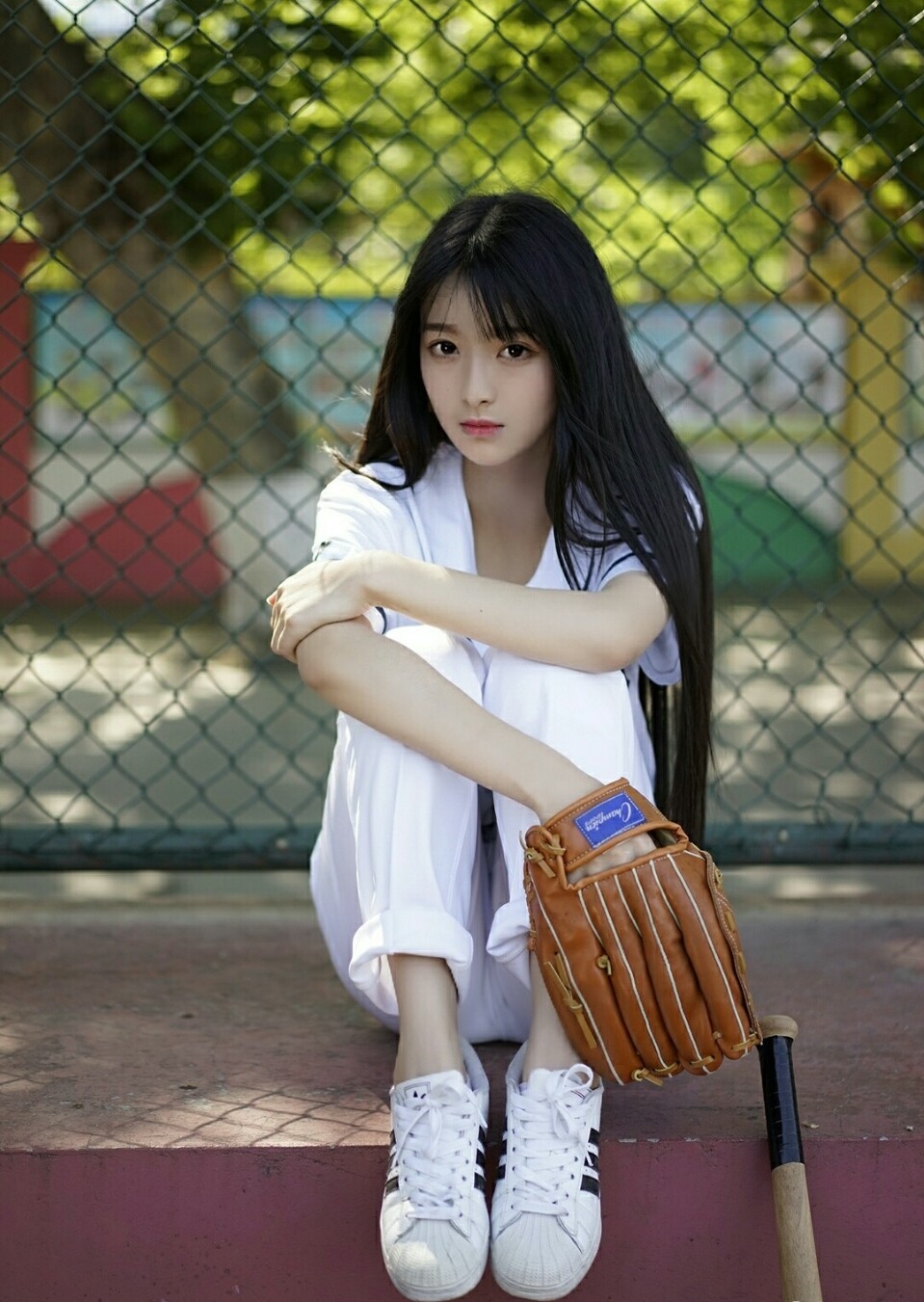 理工大学校花气质写真 网友赞其热情坦率"白羊女