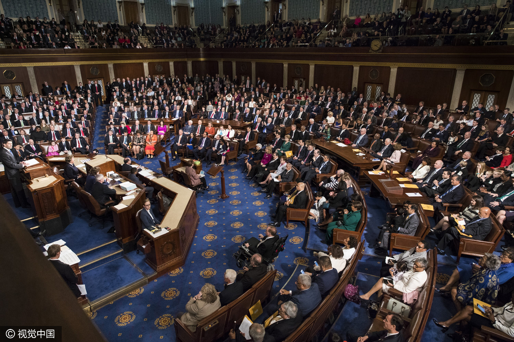 美国新一届国会开幕 瑞安连任众议长