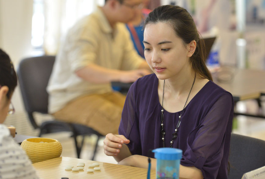 圍棋混血美女顏美如仙 曾勝