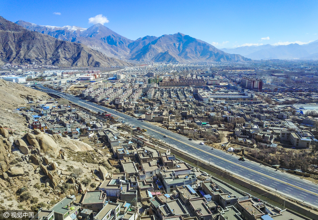 2017年01月06日,西藏自治区拉萨市,航拍已建成通车的海拔最高环城路北