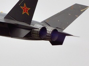 大改之前歼20发动机,比此前喷口稍短