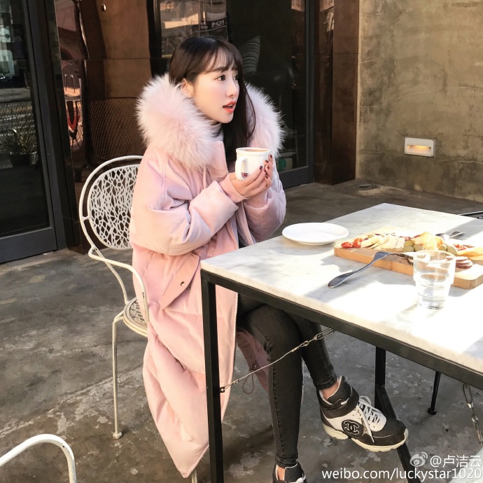 4 迷人清新!卢洁云写真甜美动人