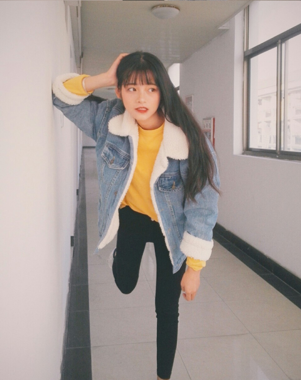 电子专业女神晒照反差萌理工科女生也很美