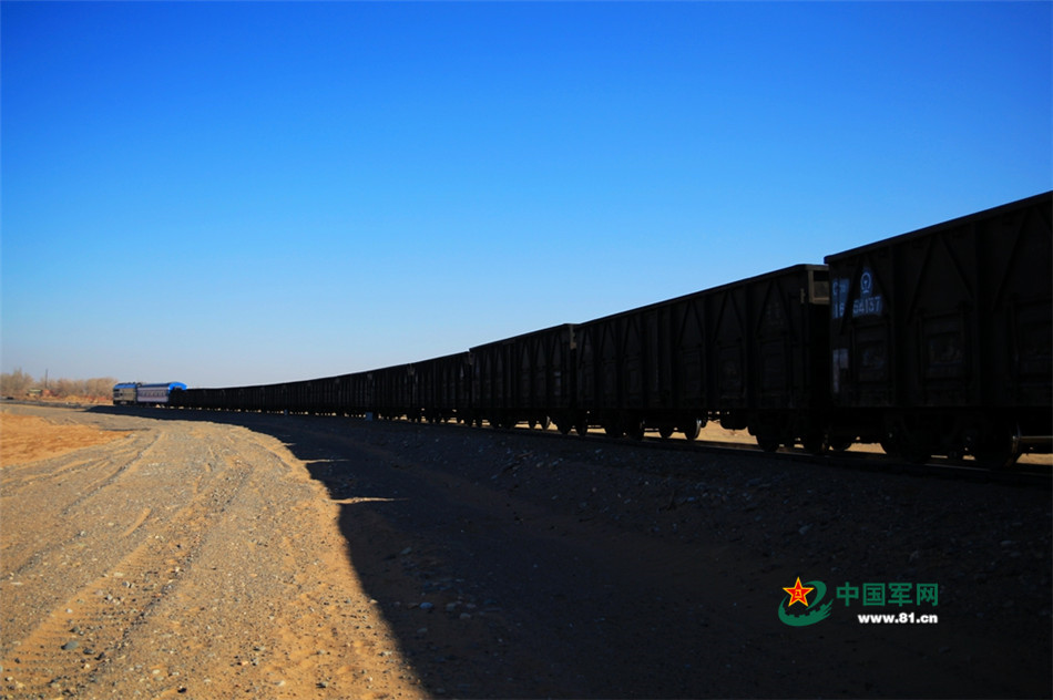 全国唯一军管铁路路过站名亮了