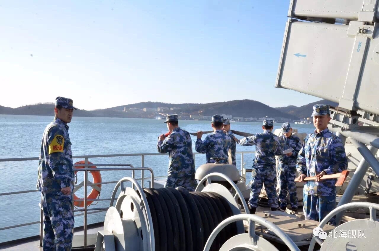 9 北海舰队鸡年首次出海训练