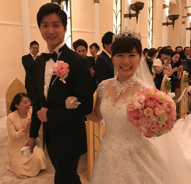 少女心福原爱夫妇东京迪士尼举办第二场婚礼组图