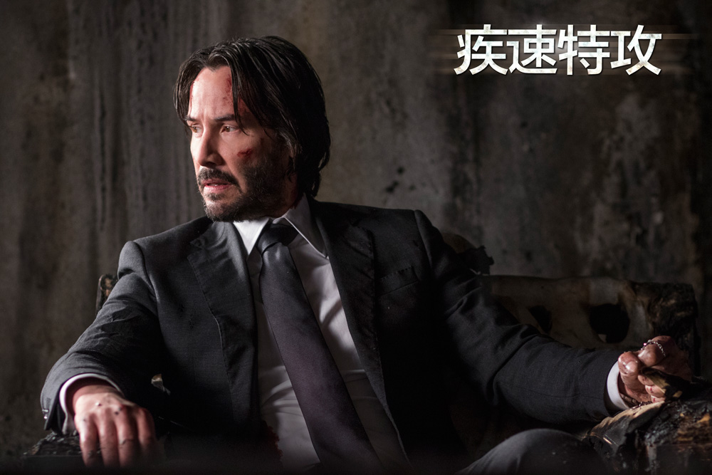 《疾速特攻》获好评 基努·里维斯续写传奇