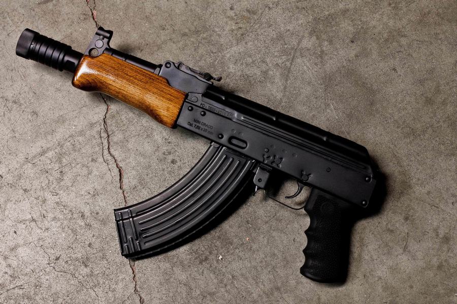 aks74u突击步枪