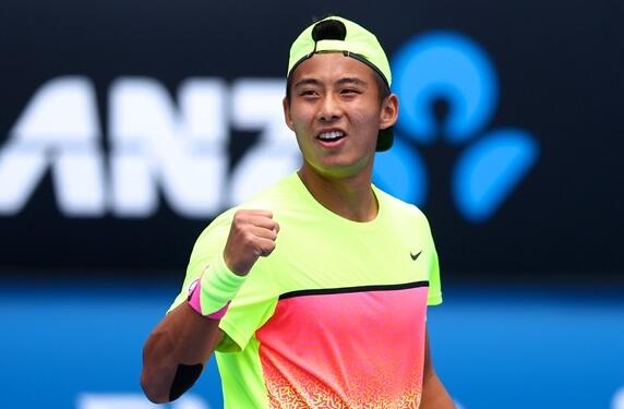 张择夺冠撒狗粮 称冠军献给妻子