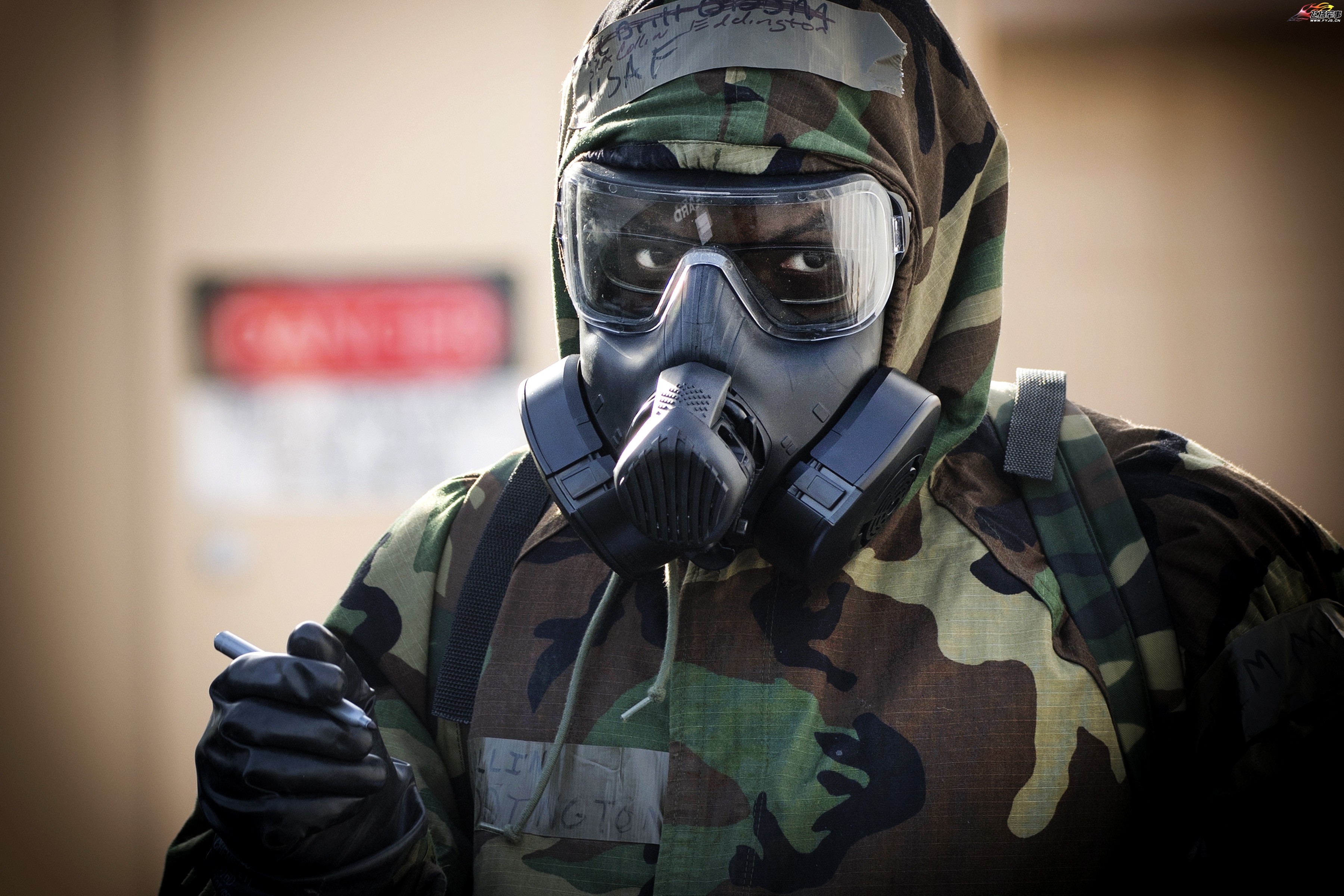 6 驻日美军培训化学品泄露处理