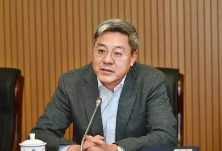 光明早报:美核动力航母驶入南海;我国迎大范围雨雪