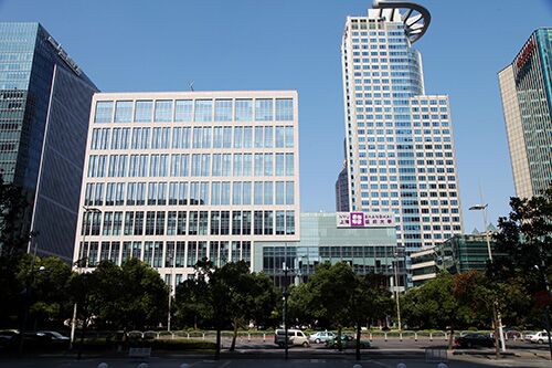 上海纽约大学校长俞立中:人生没有标准答案 年轻人要会学习会选择
