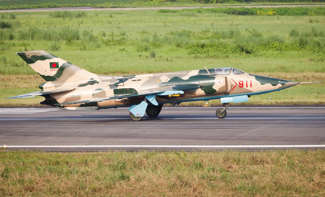 9 孟加拉装备强5战机仍在服役