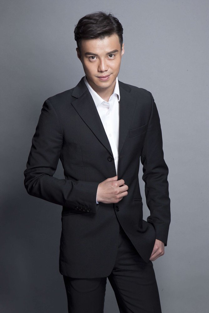 雅痞男来了!高爽英伦风写真曝光