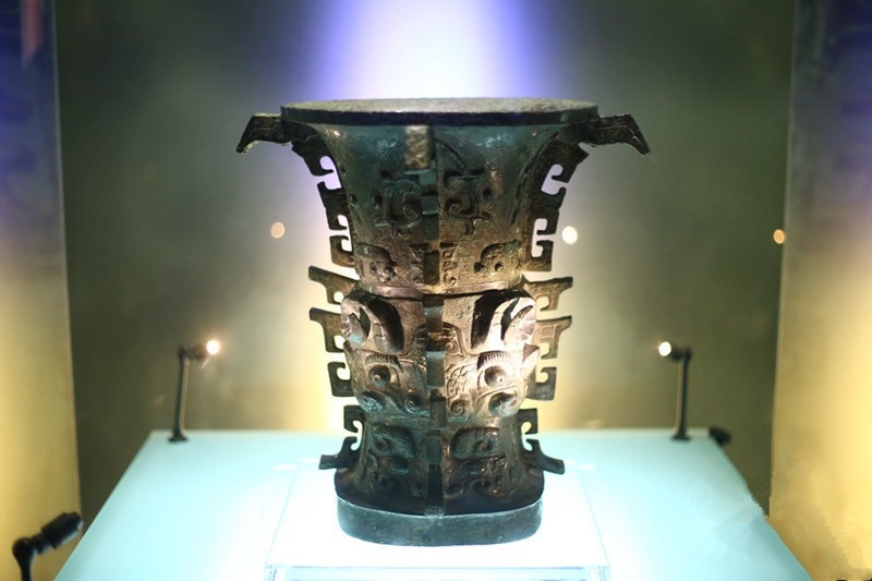 国家一级博物馆宝鸡市青铜器博物院