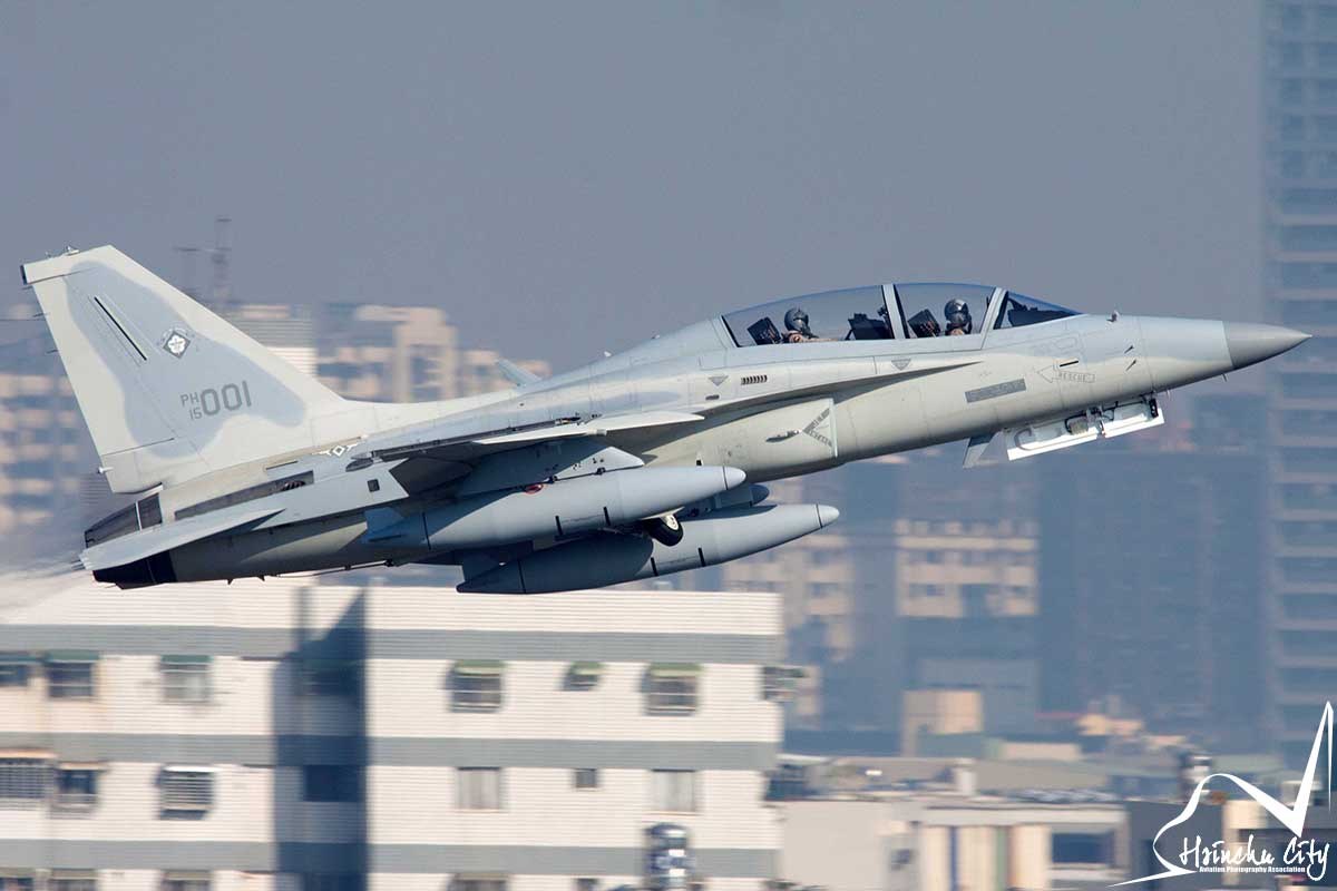 菲律宾再接收两架fa50战斗机