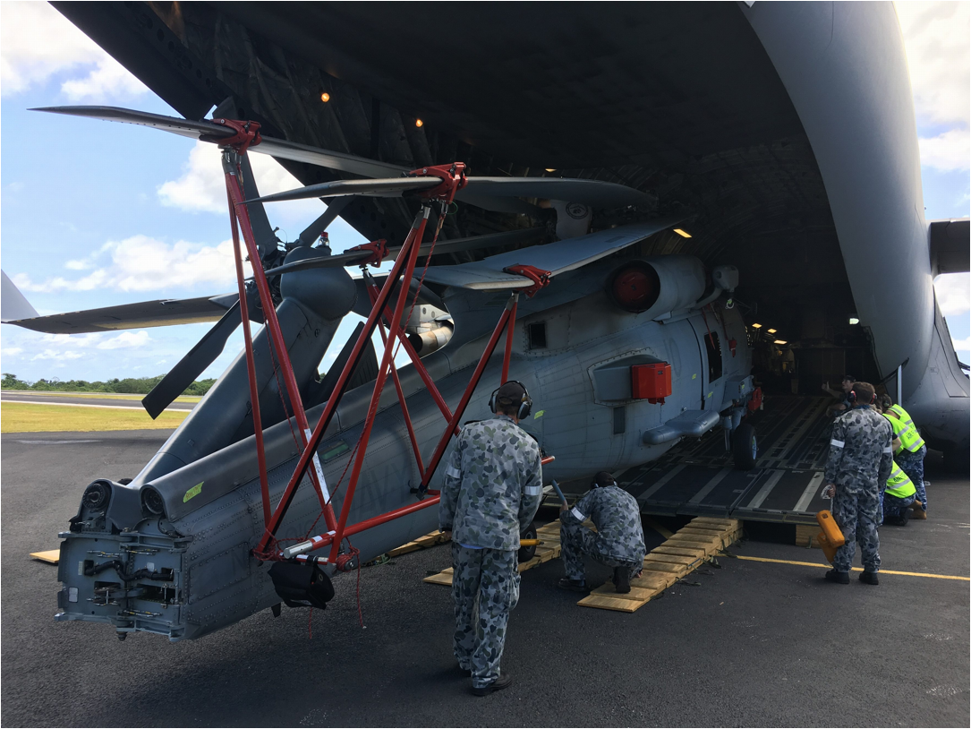 5 c17吞下黑鹰直升机空间剩很多