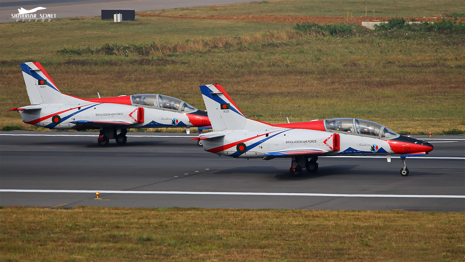 孟加拉k8教练机涂装几乎没改