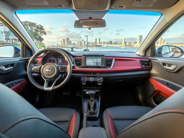 起亚全新车型焕驰亮相上海车展 外媒好评如潮