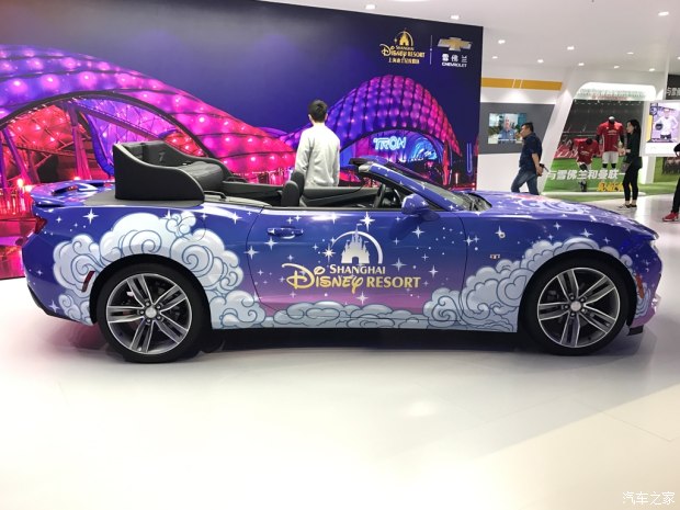 2017上海车展:科迈罗迪士尼巡游车亮相