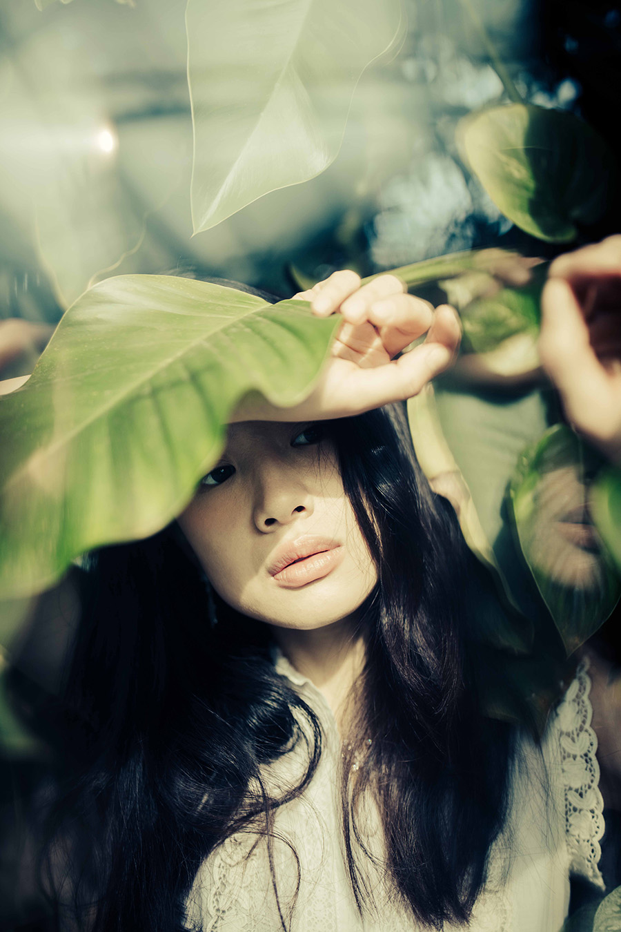 5 李梦最新大片曝光 胶片质感演绎高级性感