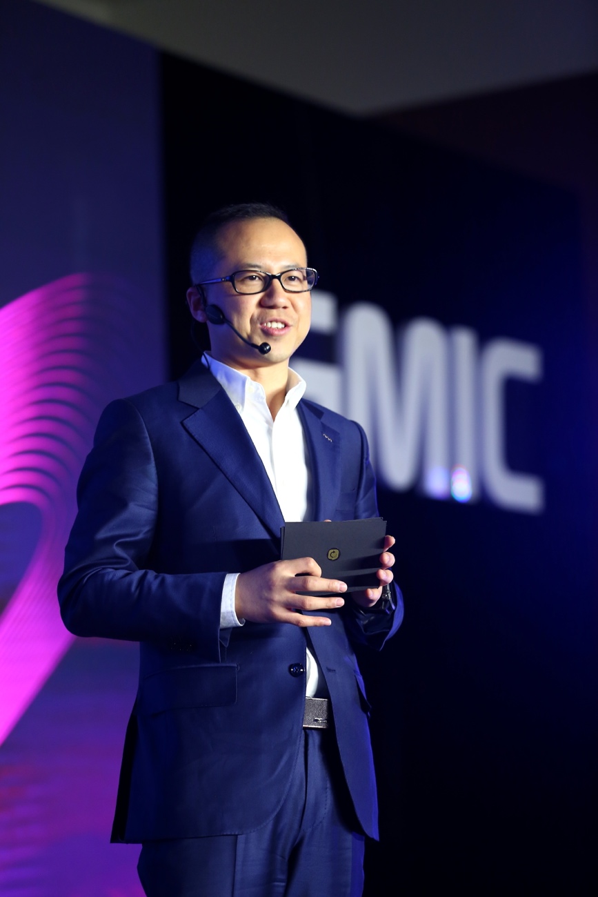 沪江打造ai教育生态提供私人定制智能教育云平台