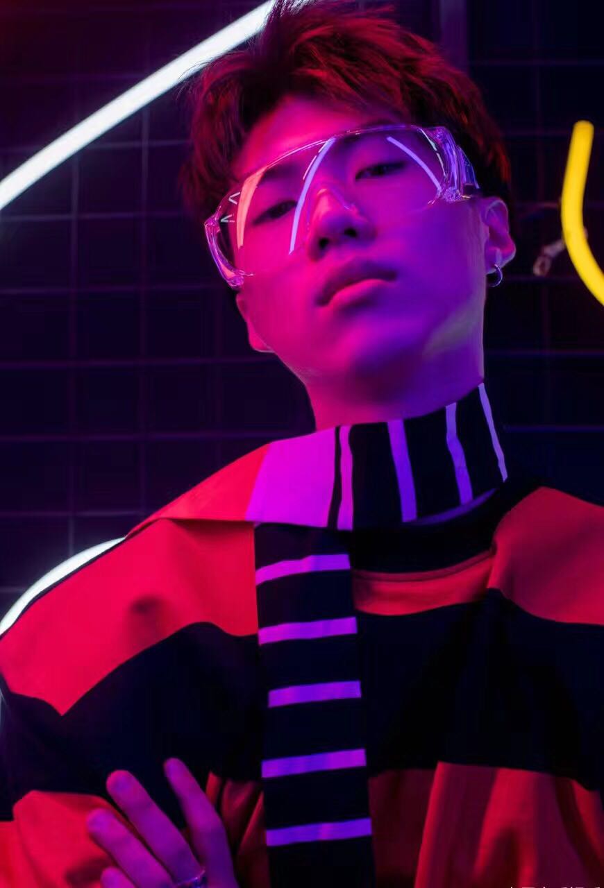 gala乐队《新生》合辑首发 六年沉寂王者归来