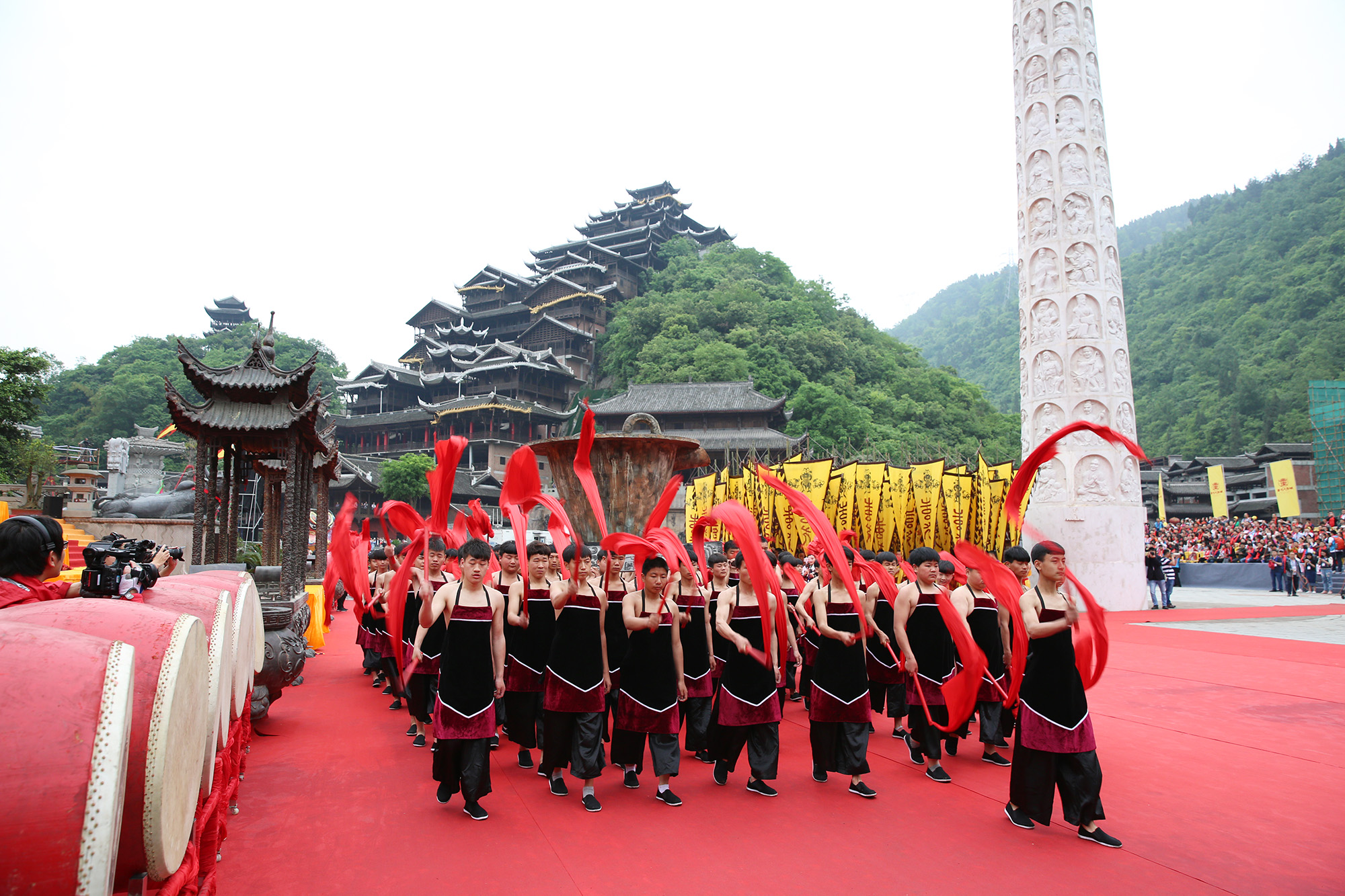 15 揭開苗族神秘面紗: