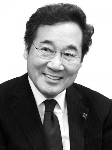 韩国新总理乘火车接受任命【环球时报驻韩国特约记者 曾欣 金惠真】10