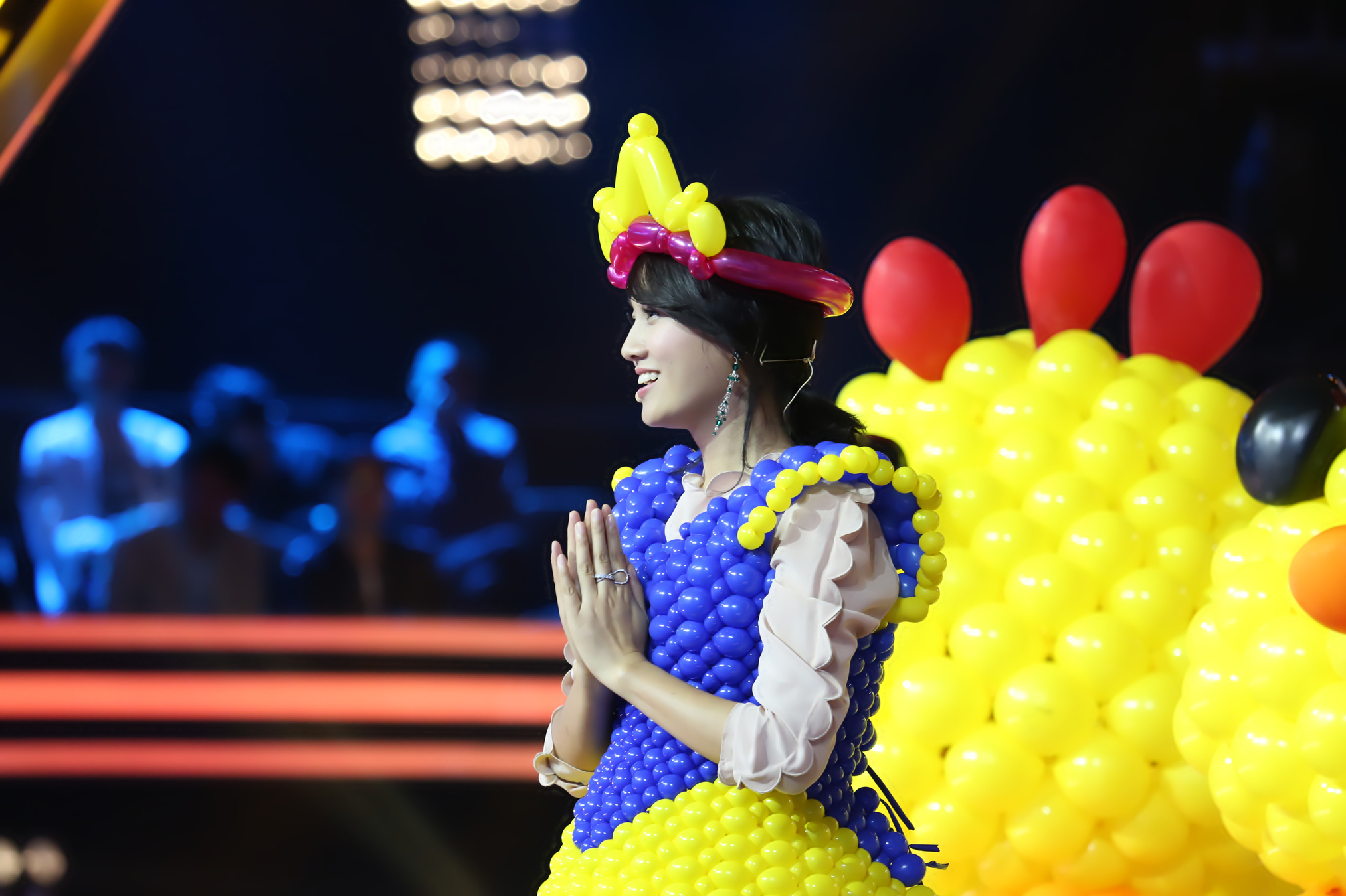 9 《出彩中国人》朱丹穿气球裙圆公主梦