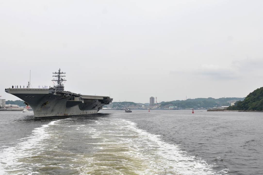 7 美国海军里根号航母返回横须贺