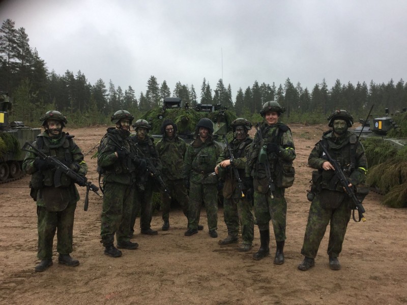 14 芬兰边防部队演习摩托车登场