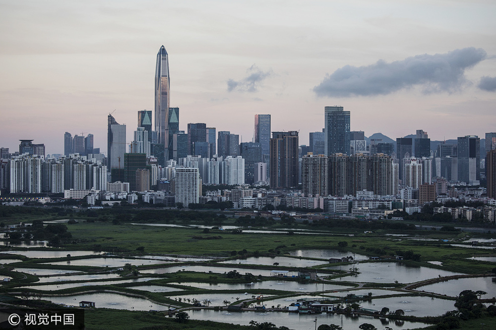高楼平地起从香港看深圳
