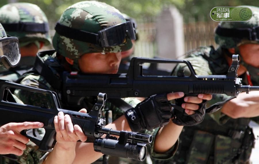 他们就是——驻守在反恐一线的武警新疆总队四支队特勤中队!