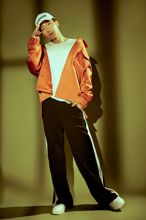 5 《欢乐颂》吴昊宸最新写真曝光 活力四射现侧颜杀