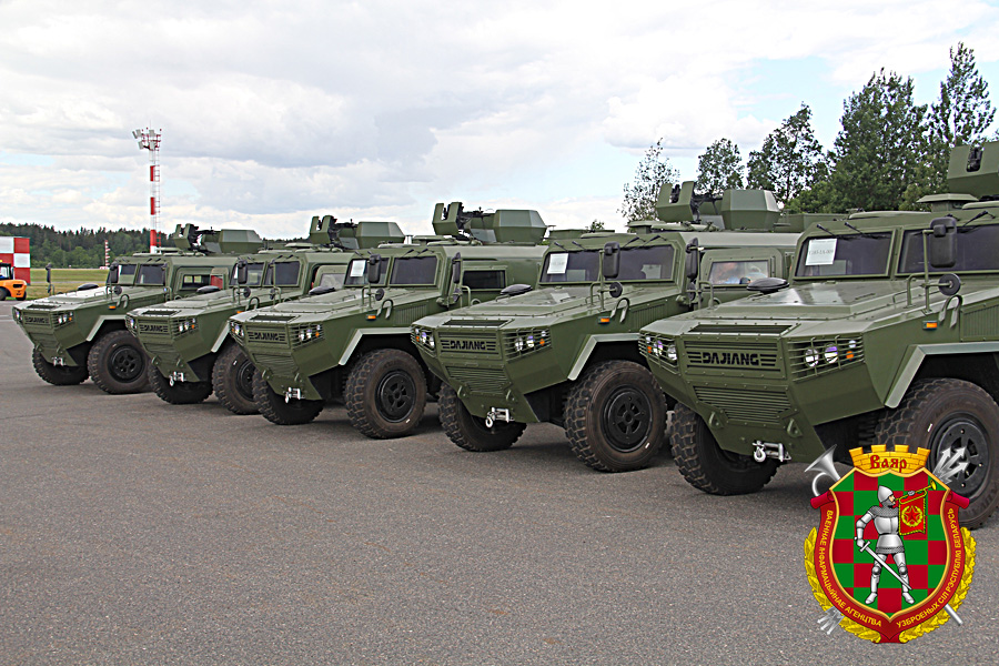 此次提供给白俄罗斯的是重庆大江工业公司研制生产的cs/vn-3c装甲车