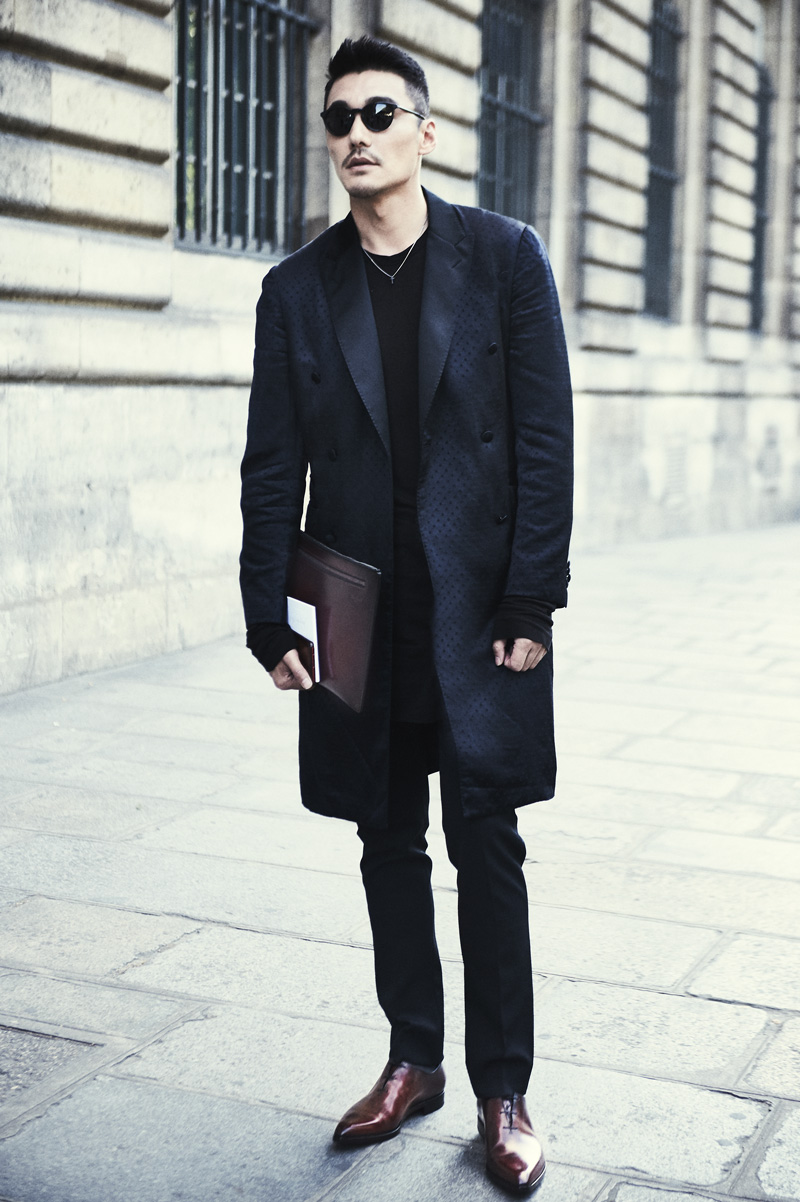 胡兵时装周大满贯将收官绅士摇滚范获好评