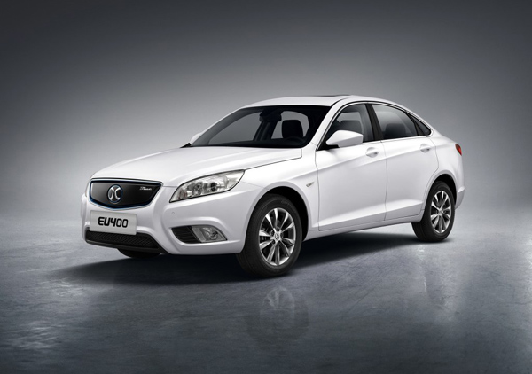 北汽新能源eu400正式上市补贴后1589万元续航460公里