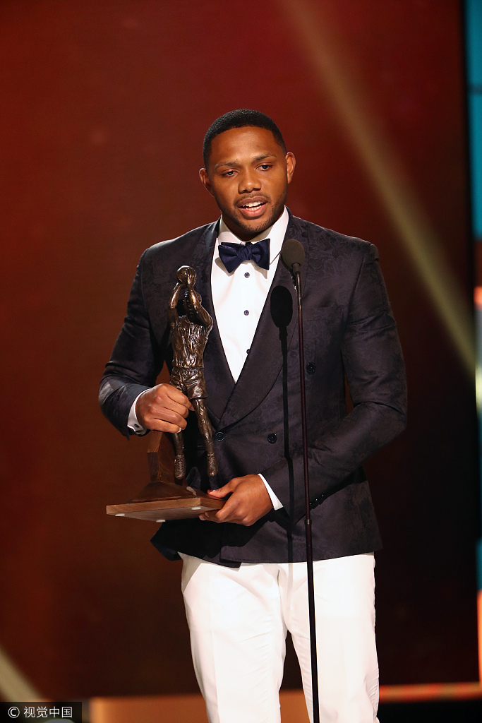 戈登荣膺最佳第六人奖