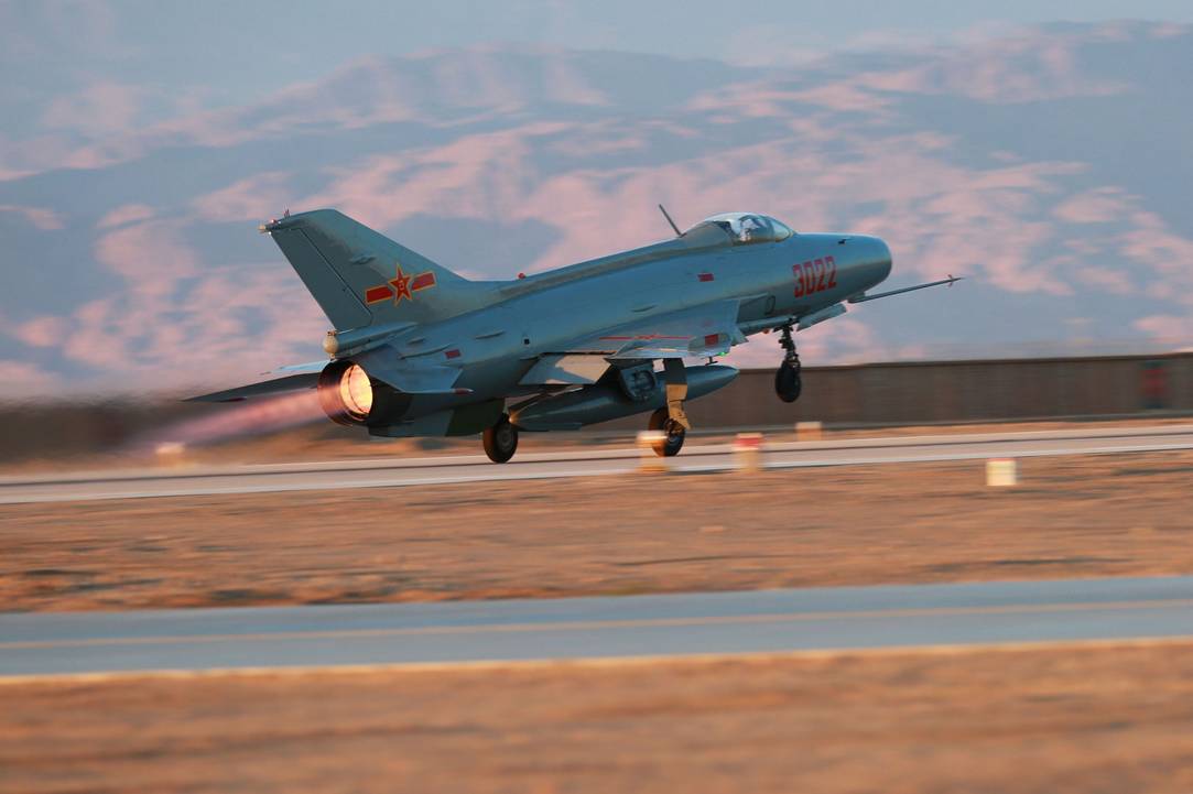 9 这款老机仍然在发挥余热培训学员